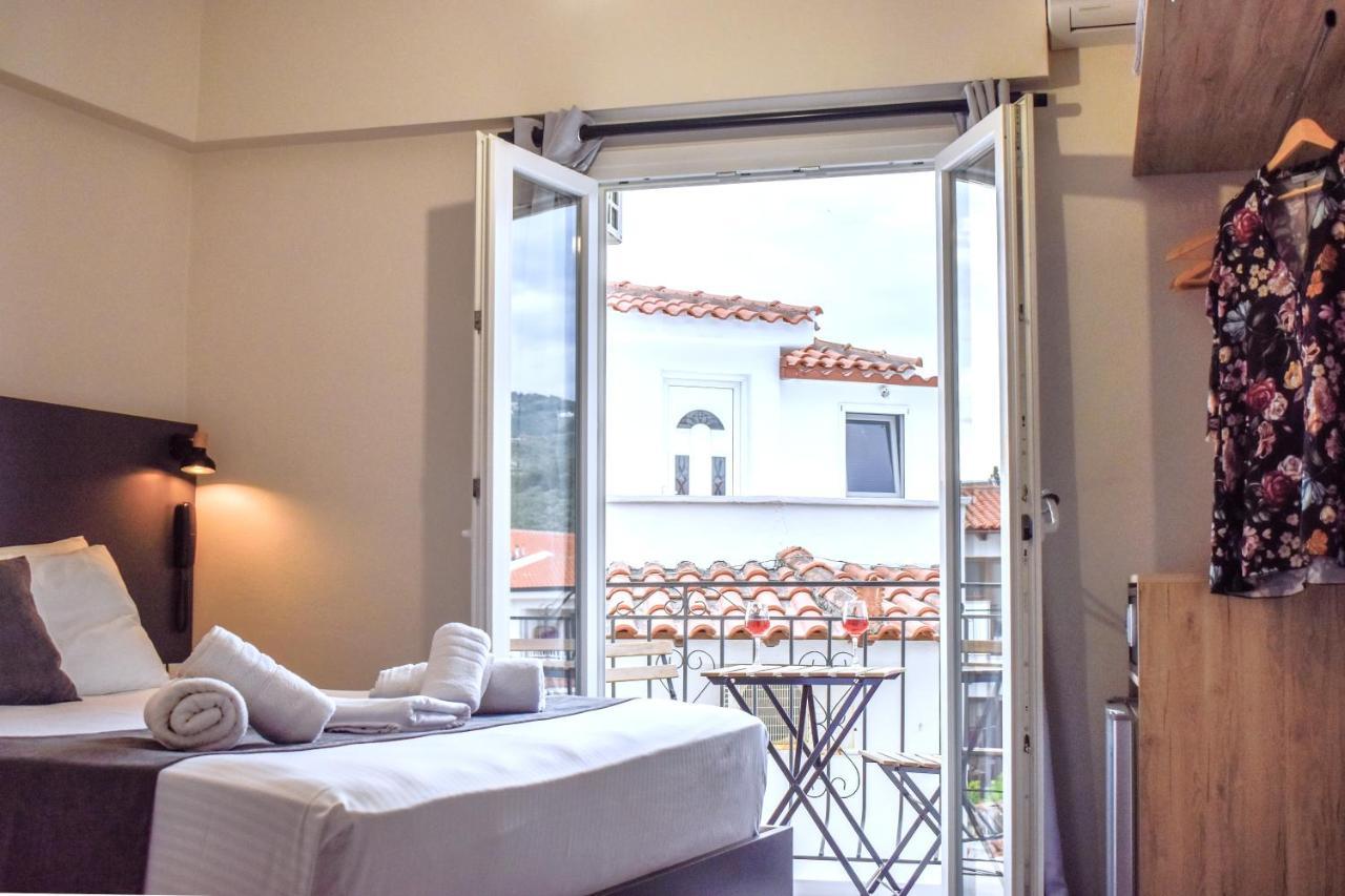 Entelia Hotell Skiathos stad Exteriör bild